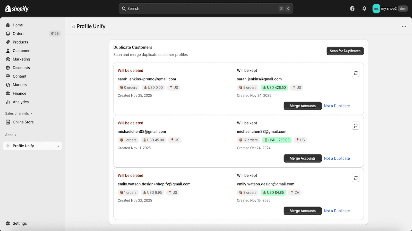 Dashboard comparing duplicate customer profiles side-by-side.